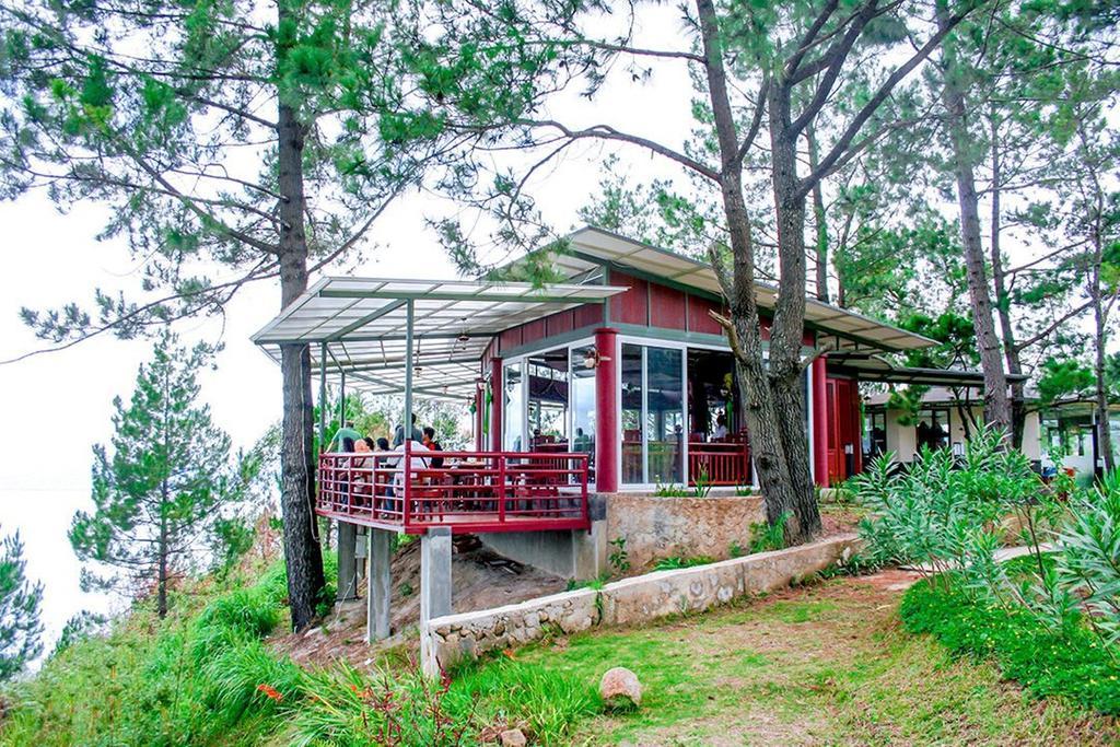 Taman Simalem Resort Tongging Esterno foto