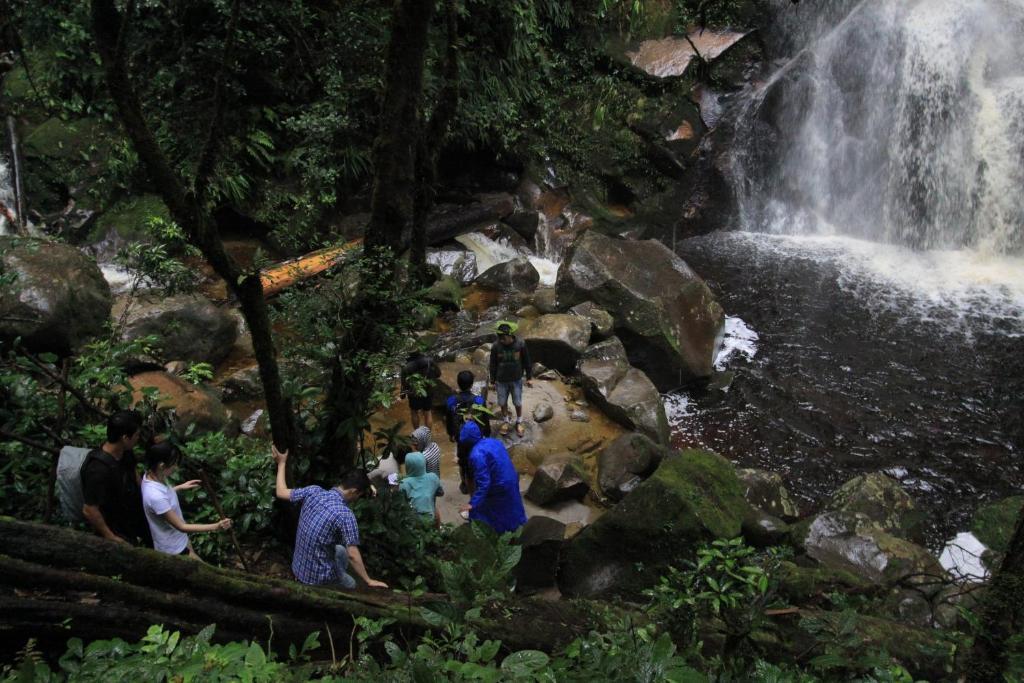 Taman Simalem Resort Tongging Esterno foto