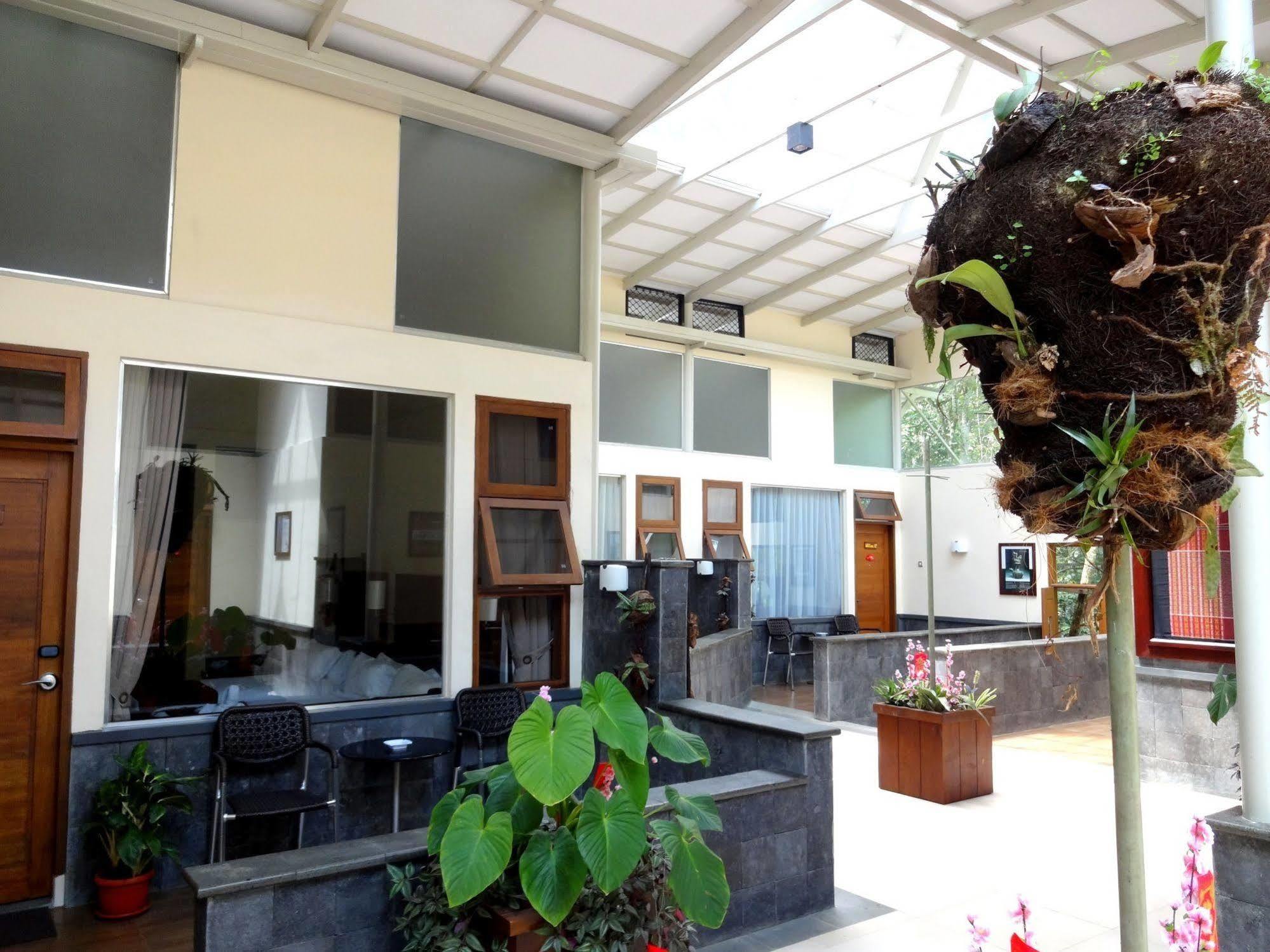 Taman Simalem Resort Tongging Esterno foto